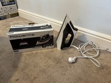 Rowenta steam iron DX1510 with