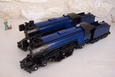 lego '' no fake '' train x2