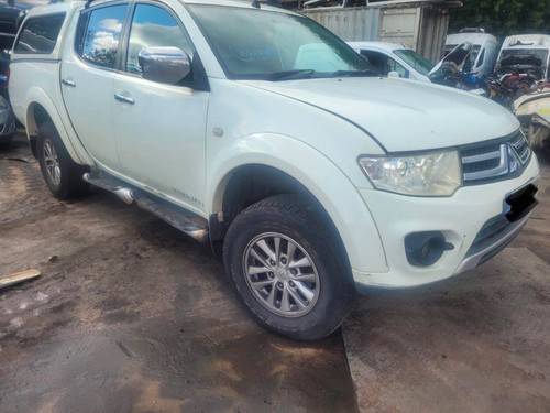 Mitsubishi l200 trojan did - mitsubishi,