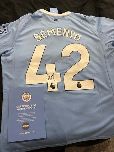 Semenyo signed shirt 26 - signed,