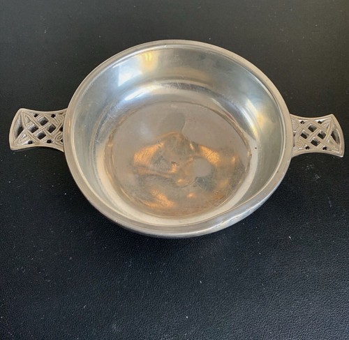 Scottish piper pewter - scottish,