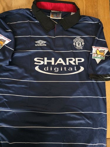 Man utd 1999 2000 - away, shirt