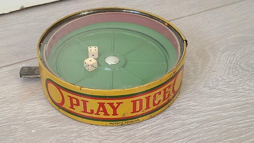 Vintage tinplate play - tinplate, dice