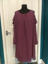 Wallis Burgundy Spot Long