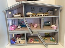 Lundby Life Dolls house With