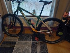 Dmr sect dirt jump - sect, bike