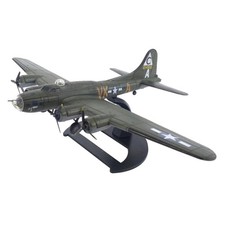 WWII B-17 Bomber Model 1:144
