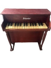 Vintage Schoenhut 30-Key
