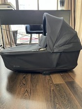 cybex priam lux carry cot