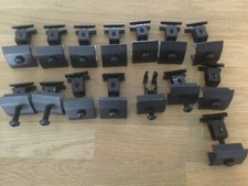 15 X SOLAR PANEL CENTRE BRACKETS WITH BLACK CAPS AND BOLTS