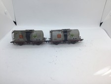 Bachmann x 2 00 gauge TTA tank wagons ShellBP weathered