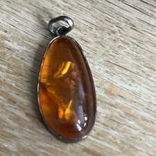 Beautiful vintage Baltic Amber & sterling silver large pendant - Stunning