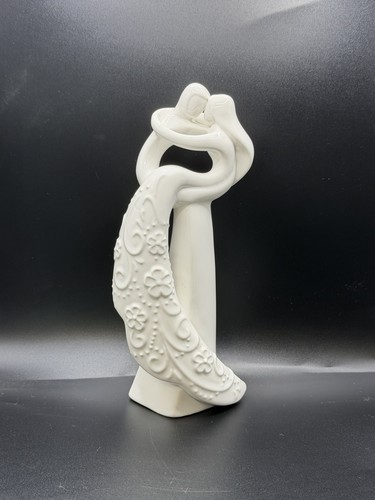 Enesco circle love - circle,