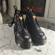 Dr. Martens Heart Accent