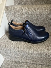 Clarks Unstructured ‘Un Adorn Zip’ Leather Ladies Flats 6.5 Comfort Every Day