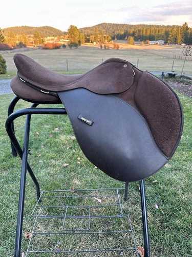 Horse tack 2 bates - tack, 1/2”