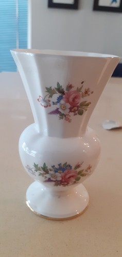 Aynsley fine bone china - fine,