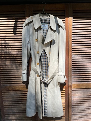 Aquascutum made england - made,