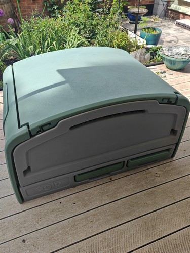 Omlet chicken coop - chicken,