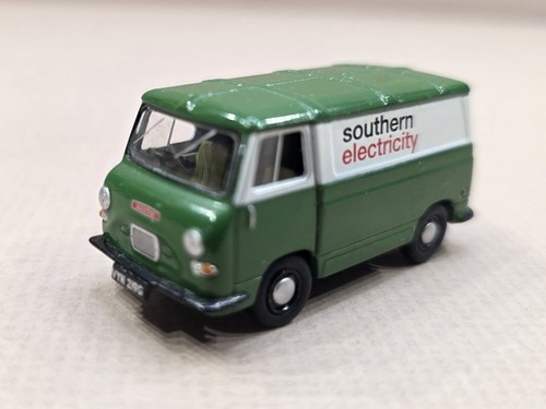 Oxford diecast morris j4 - oxford,