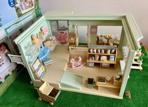 Sylvanian families country - families,