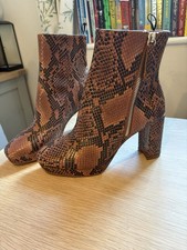WOMENS MODERN H&M SNAKESKIN BOOTS UK SIZE 5 EUR 38 - SNAKE