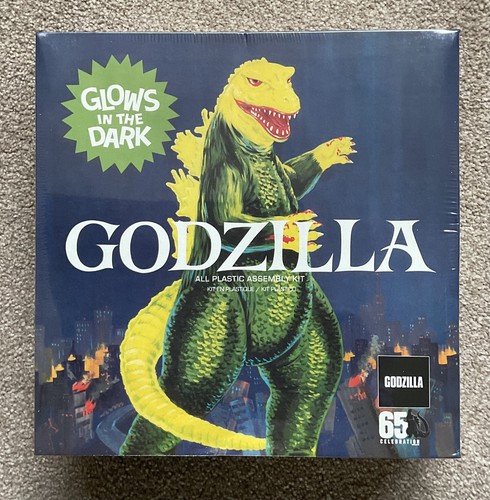 Atlantis model kit - model,