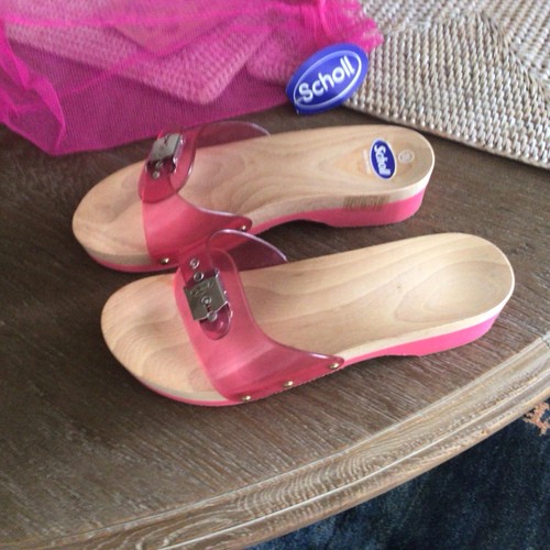 Scholl sandals size just - size, 6