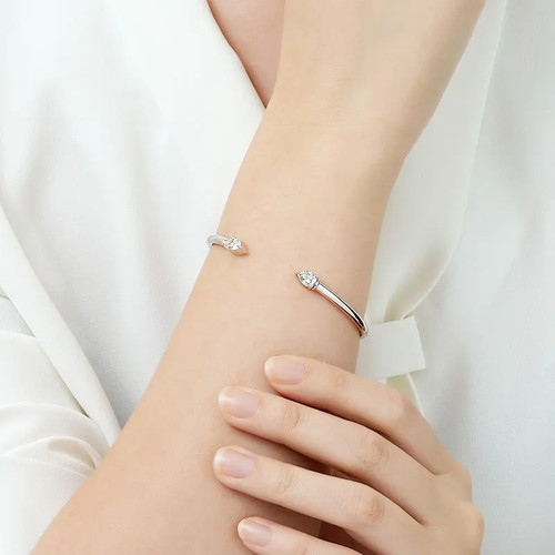 6ct pear cut lab created - pear,