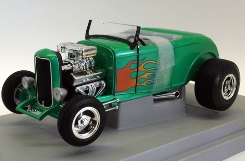 Ertl scale diecast - -, 7850