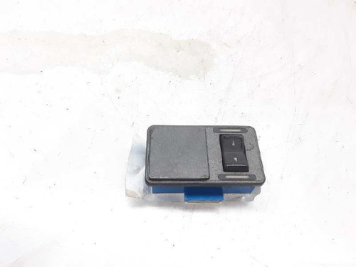 Yrd10030 rear window - rear,