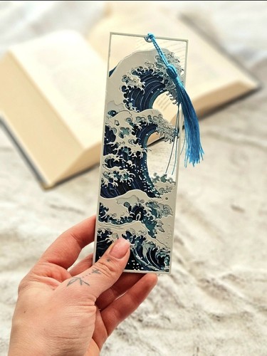 The great wave bookmark - the,