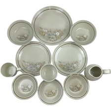 Royal Doulton Lambethware Florinda Dish Set with Floral Design - 11 Pieces 1980s