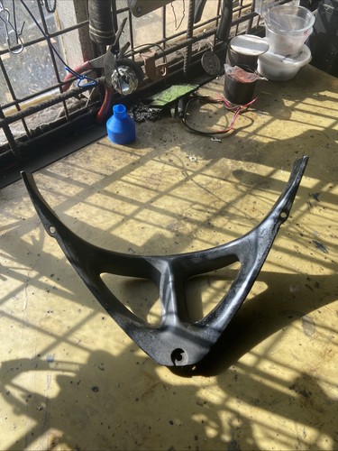 Suzuki gsxr1100 fairing - suzuki,