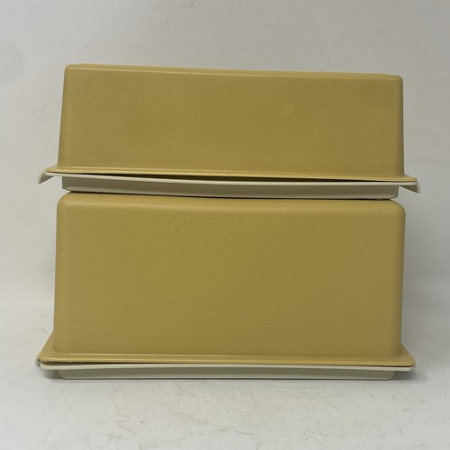 Vintage tupperware - tupperware,