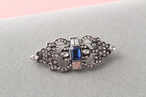 Small art deco brooch crystal - deco,