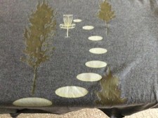 Frisbee Disc Golf T-shirt Size Medium 100% Cotton Graphic Printed Tee Grey Sport