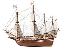 Ochre model boat HMS REVENGE -