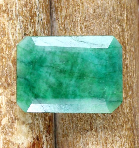 Emerald cut natural - 9.95,
