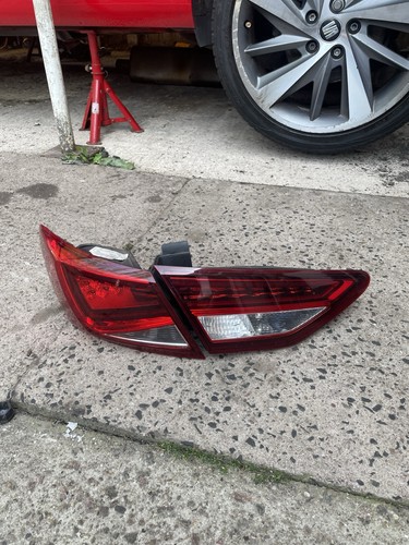 Seat leon rear - seat, lights