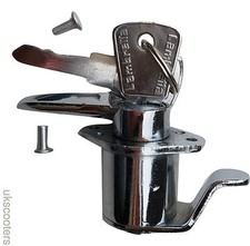 ukscooters LAMBRETTA GP S3 TOOLBOX LOCK WITH TWO KEYS AND FIXINGS NEW 