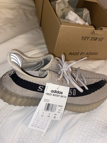 Yeezy trainers never worn - trainers, in