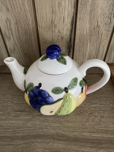 Rayware country kitchen teapot - kitchen,