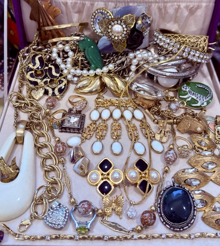 Vintage estate costume jewelry - estate,