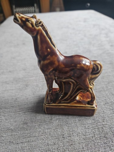 Vintage ceramic horse figurine - ceramic,