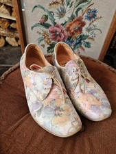 Think! Shoes Flats Pumps