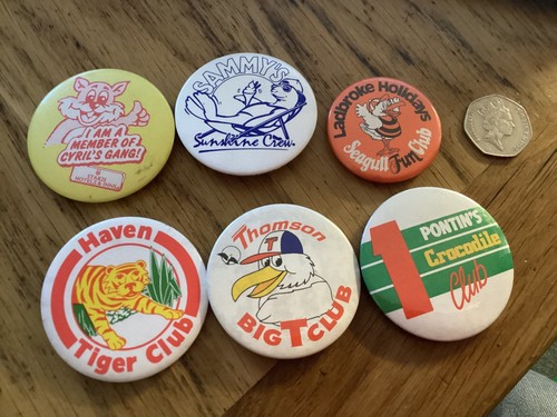 Vintage holiday club badges - vintage,