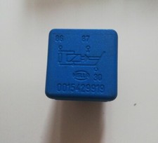 53# Genuine Mercedes/Hella Relay 12V30A 0015429919. 4RA0041220-03