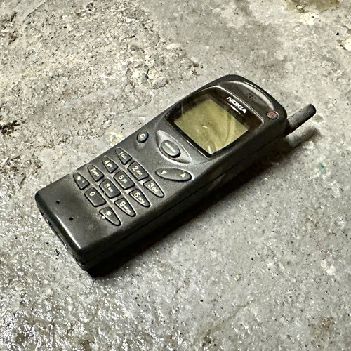 Nokia 8110 black - nokia, slider