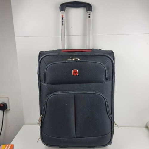 Wenger case on - on, wheels